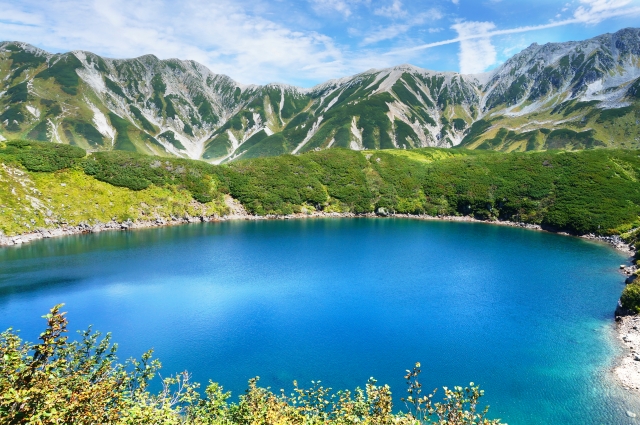 水たまり系の違いまとめ 池 湖 沼 泉 潟 ため池 ダム 湧水